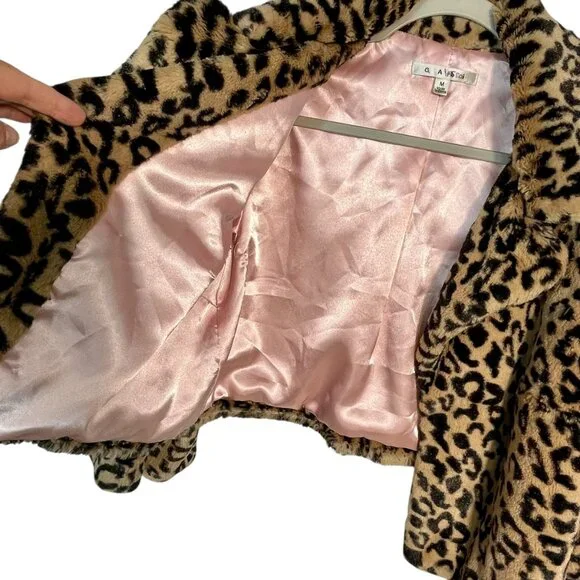 CAbi Vintage 179 Lola Cropped Faux Fur Leopard Print Indie Sleaze Jacket Size M - Picture 5 of 11